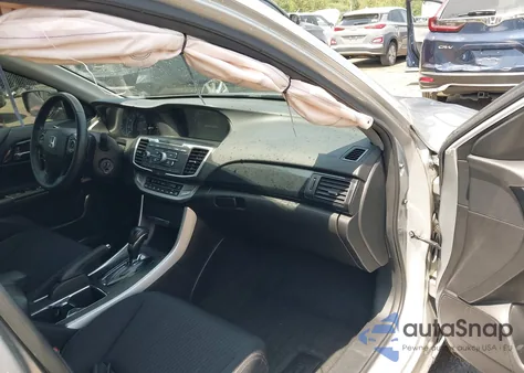 2015 Honda Accord Sport z USA, uszkodzony, nr VIN 1HGCR2F58FA092531